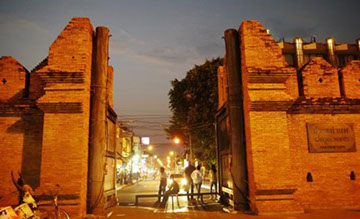 All About Stamps Backpackers - the best hostel in Chiang Mai - Our Location near the city gates All About Stamps Backpackers - the best hostel in Chiang Mai - Our Location near the city gates